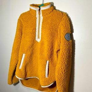 Simply Southern fleece/pullover. Brand new with tags. Size Large